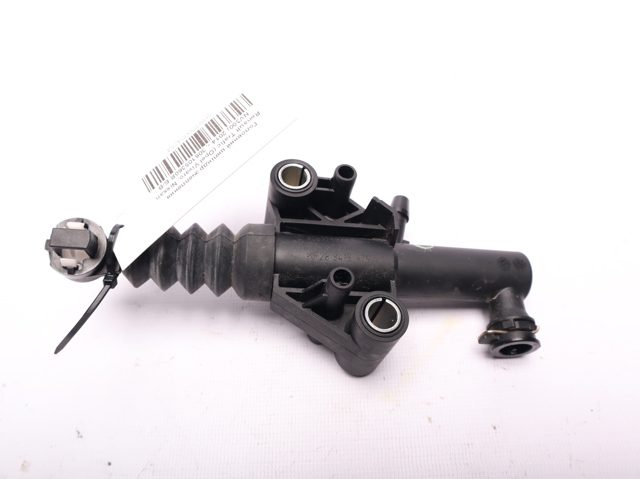 306105360R RENAULT Цилиндр сцепления главный купить в Киев