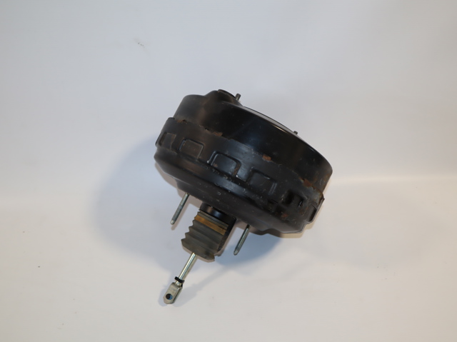 Усилитель тормоза вакуумный Renault Master III