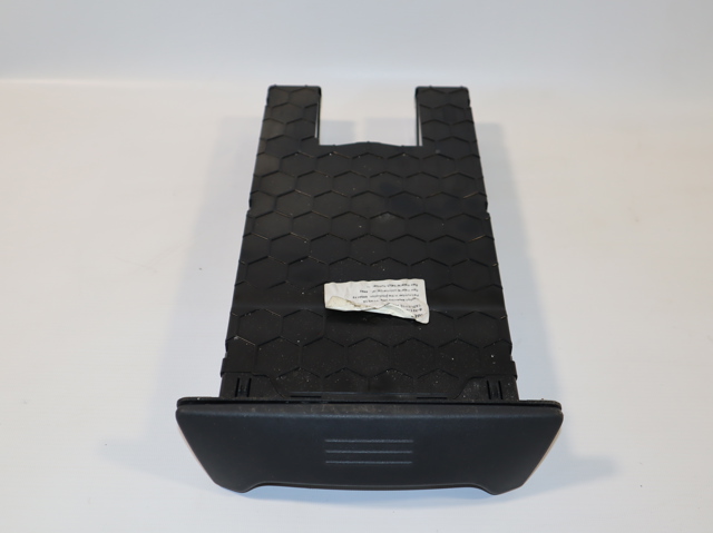 685600003R RENAULT купить в Чернигов