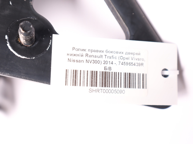 745965439R RENAULT Ролик двери боковой (сдвижной) правый нижний купить в Одесса