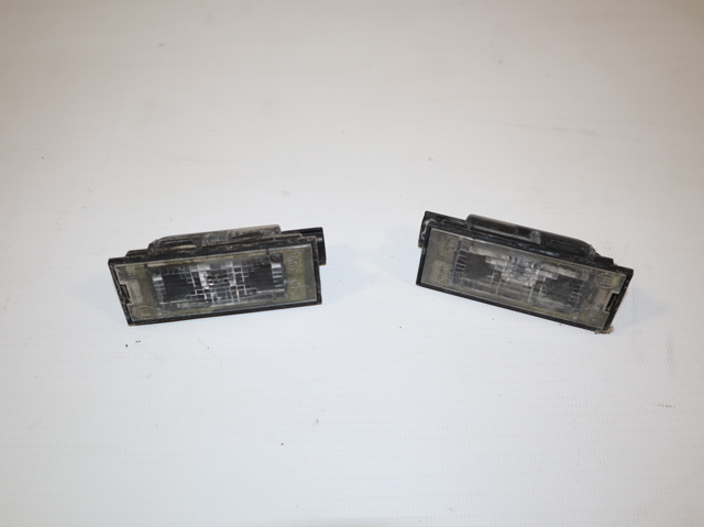 RENAULT 8200480127 Фонарь подсветки заднего номерного знака в наличии Черновцы