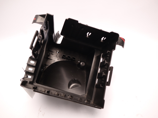 8200490001 RENAULT Корпус блока предохранителей купить в Хмельницкий