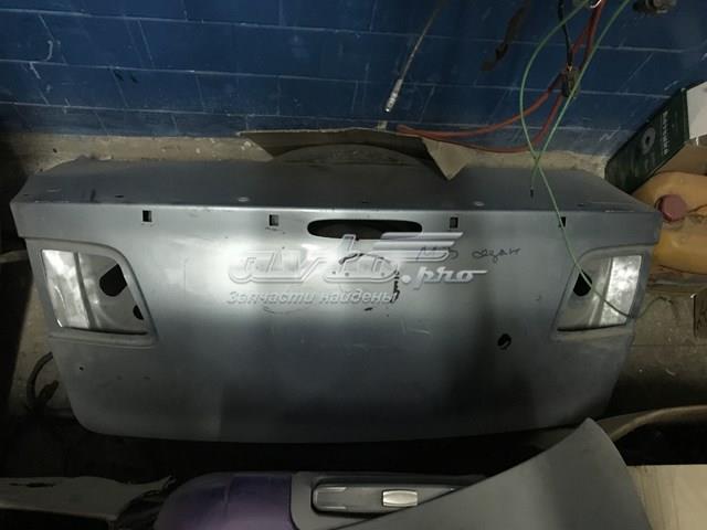 Крышка багажника mazda 3 есть дефекты
 BNYV5261XD