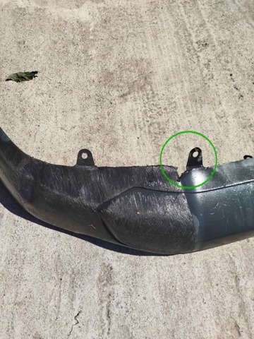 Нижняя накладка на передний бампер 5241142100 TOYOTA