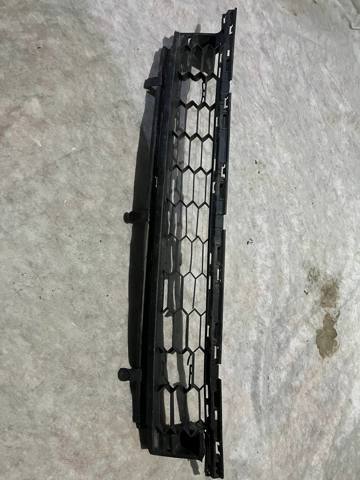 57A853677A Решетка радиатора купить Сумы