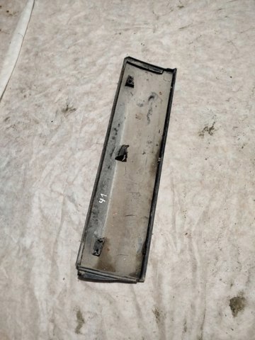 Накладка двери задней правой 57A854950 VAG