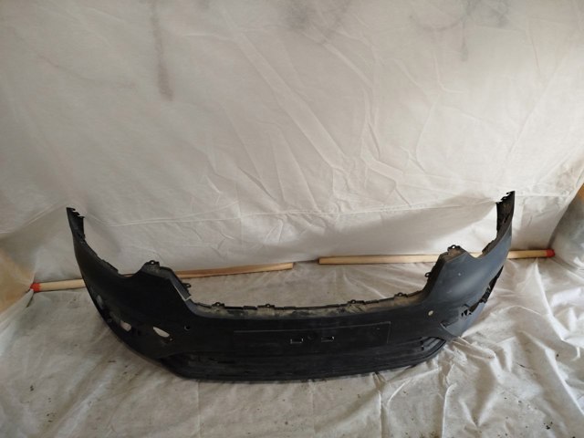 Кожух бампера переднего 620220594R RENAULT