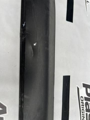 87753F1100 HYUNDAI Накладка (молдинг) порога наружная левая купить в Кривой Рог