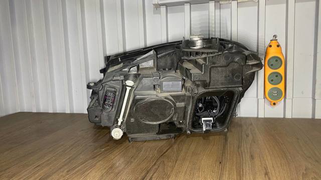 MERCEDES 2139062806 Фара правая в наличии Полтава