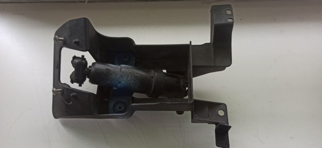 CC2951826 MAZDA Форсунка омывателя передней фары купить в Кривой Рог