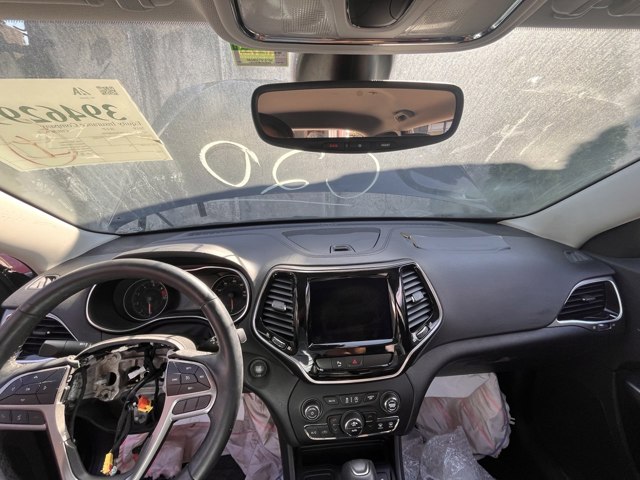 Передняя панель 6SP91DX9AA CHRYSLER