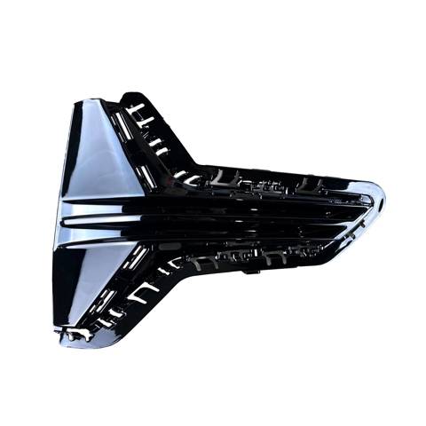 Решетка бампера переднего правая 51117464206 BMW