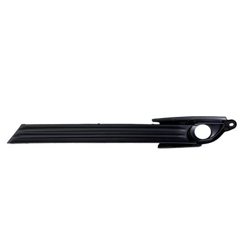 Молдинг бампера переднего, левый KB8B50C21C MAZDA