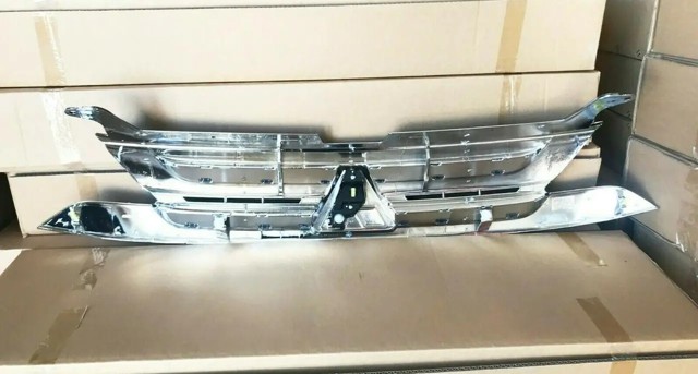 7450A967 MITSUBISHI Решетка радиатора купить в Сумы