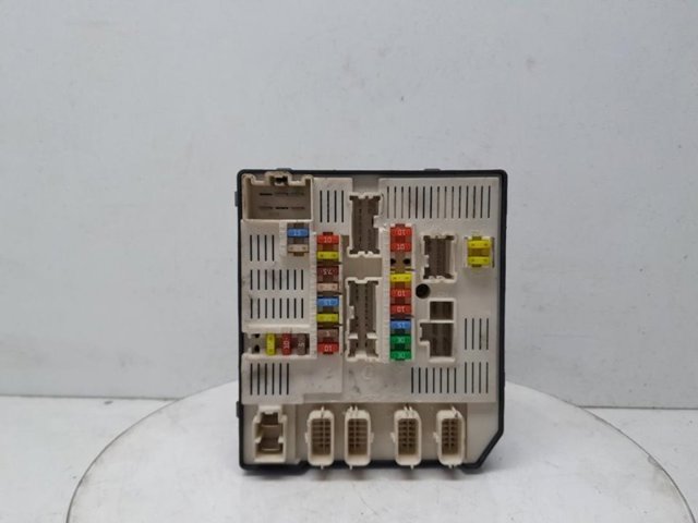 Unidade de dispositivos de segurança Renault Megane 3 KZ0, KZ1