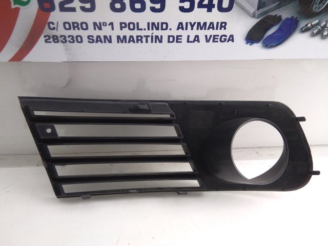 VAG 6L0853665L9B9 Заглушка (решетка) противотуманных фар бампера переднего левая в наличии Ровно