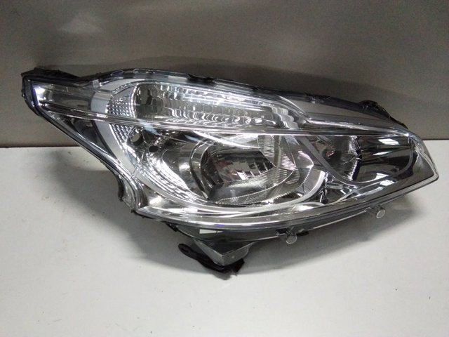 Luz direita 9802221280 PEUGEOT