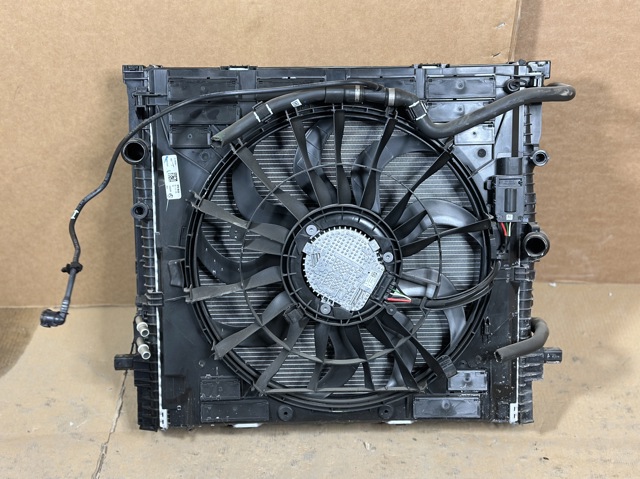 17428655761 BMW Диффузор радиатора охлаждения, в сборе с мотором и крыльчаткой купить в Одесса