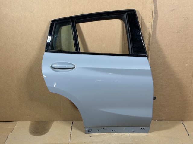 Дверь задняя, правая 41517478344 BMW