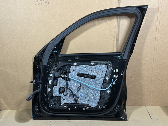 41518738556 BMW Дверь передняя правая купить в Тернополь