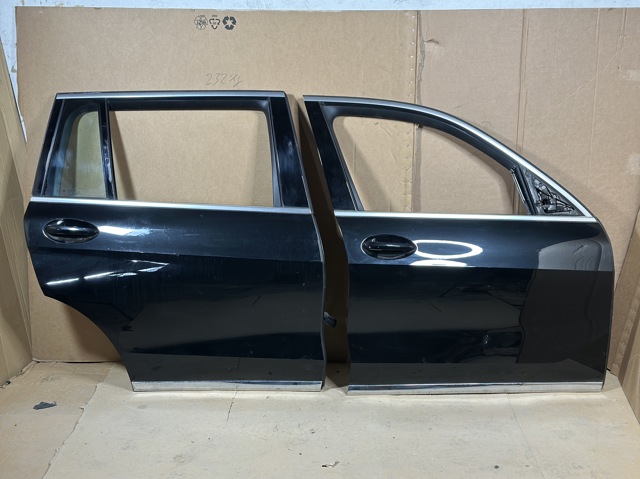 BMW 41518738556 Дверь передняя правая в наличии Запорожье