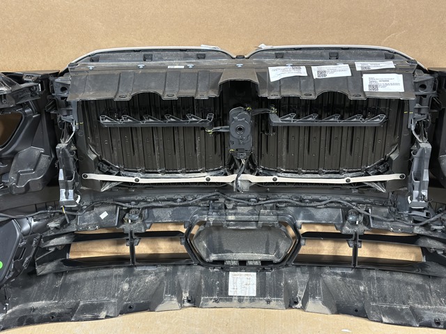 51118081817 BMW Передний бампер купить в Винница
