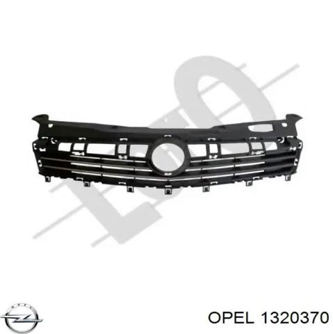 Облицовка радиатора 1320370 OPEL