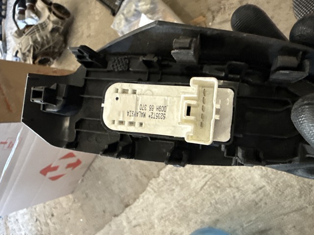MAZDA D09H66370 в наличии Каменское