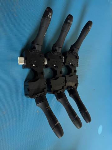 Переключатель подрулевой в сборе 25560JK60A NISSAN