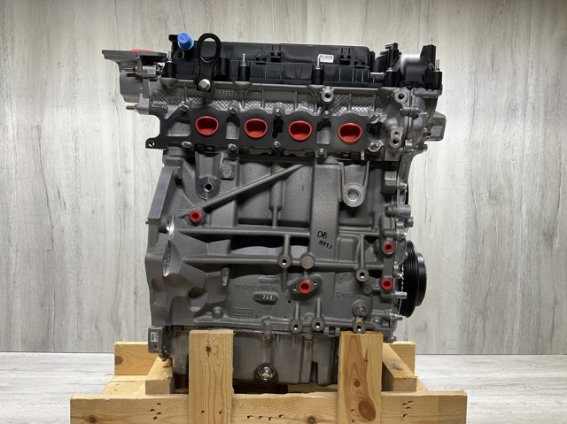 LR025366 LAND ROVER Двигатель в сборе купить в Винница