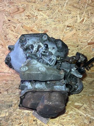 Механическая коробка переключения передач R90400209 OPEL