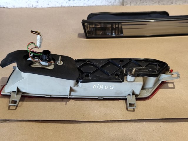 63218379690 BMW Фонарь задний правый внутренний купить в Киев