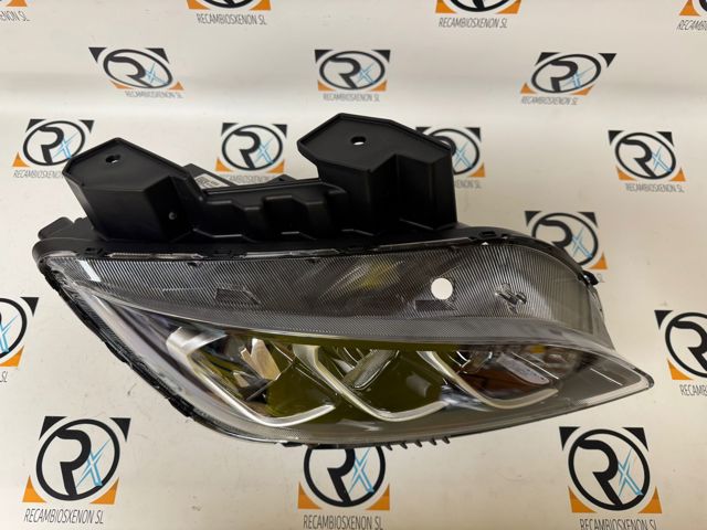 92102J9600 Фара правая купить Львов
