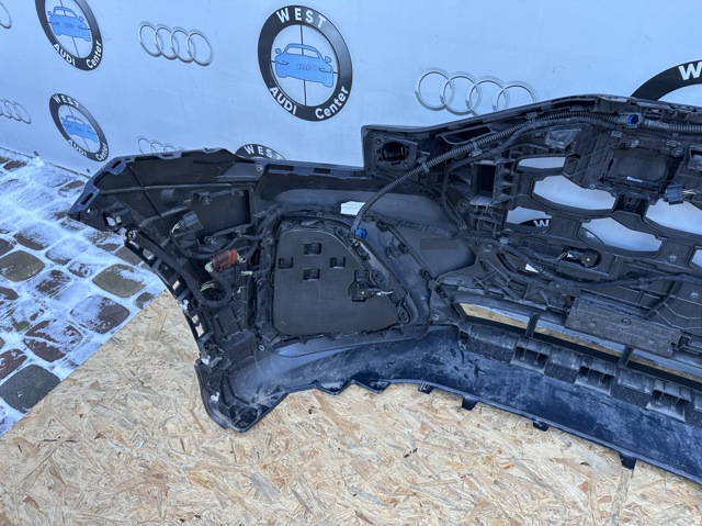 VAG 4M8807065EGRU в наличии Запорожье