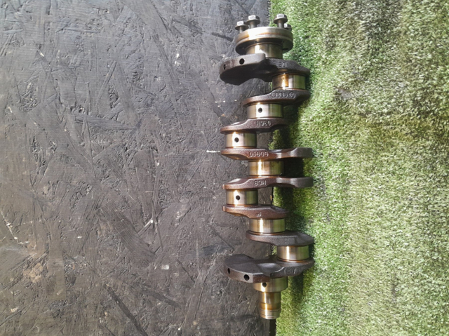 03L105021A Коленвал двигателя купить Кривой Рог