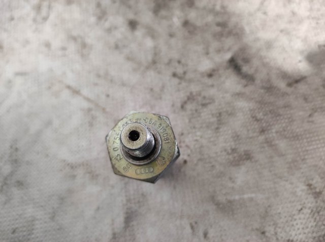 06A919081 VAG Датчик давления масла купить в Винница