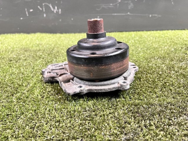 A6512001801 MERCEDES Помпа купить в Ужгород