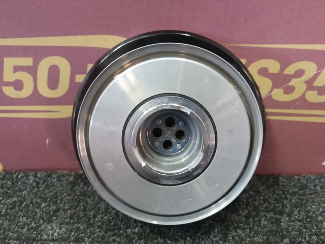 Шкив коленвала 11237828331 BMW