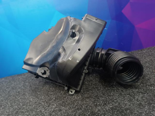 BMW 13718663614 Патрубок воздушный, выход воздушного фильтра в наличии Одесса