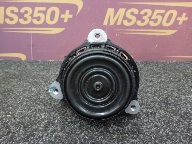 Правая опора ДВС 22116860472 BMW