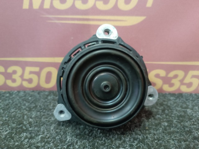 BMW 22118089821 Подушка (опора) двигателя левая в наличии Украина
