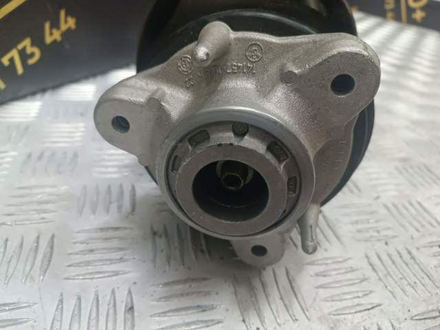 Стойка передняя правая 31316871792 BMW