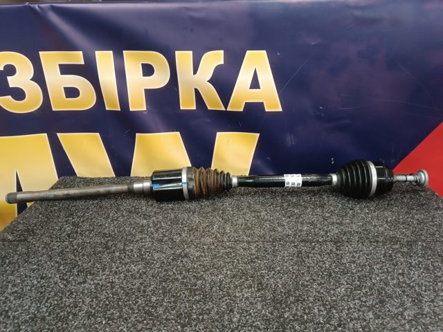 Привод правый 31608486202 BMW