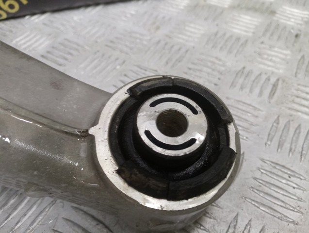 33326865898 BMW Рычаг задней подвески нижний правый купить в Житомир