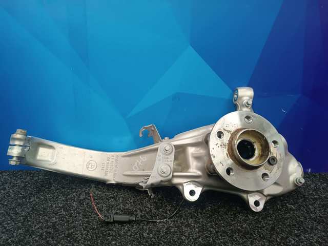 Подшипник в сборе со ступицей передний 33406899301 BMW