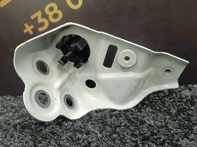 Кронштейн крепления крыла  переднего левого верхний 41007492365 BMW