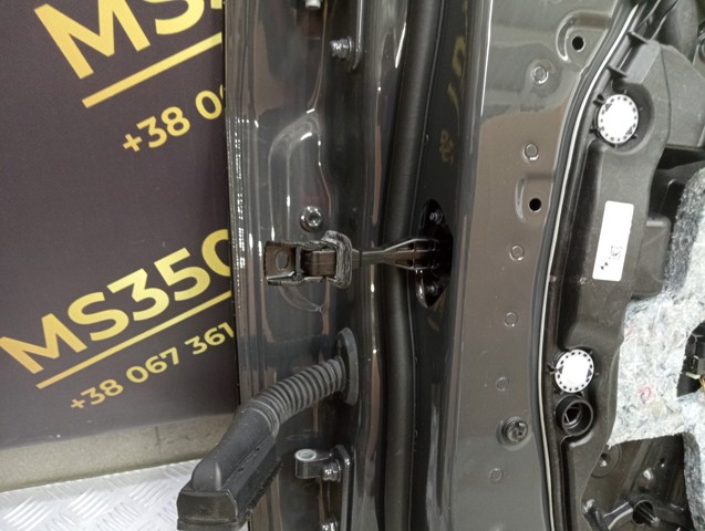 41518738552 BMW Дверь передняя правая купить в Ровно