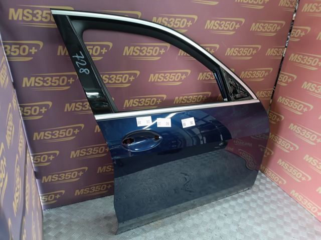 Пассажирская передняя дверь 41518738556 BMW