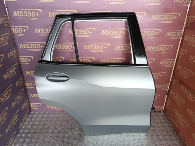 Задняя правая дверь 41522642780 BMW