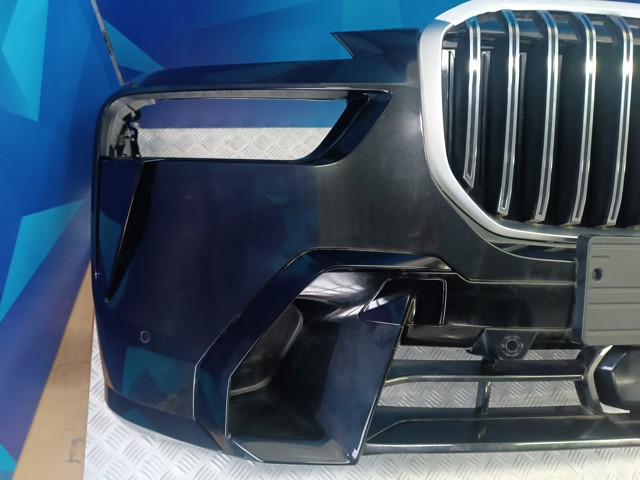BMW 51115A241A7 Решетка бампера в наличии Каменское
